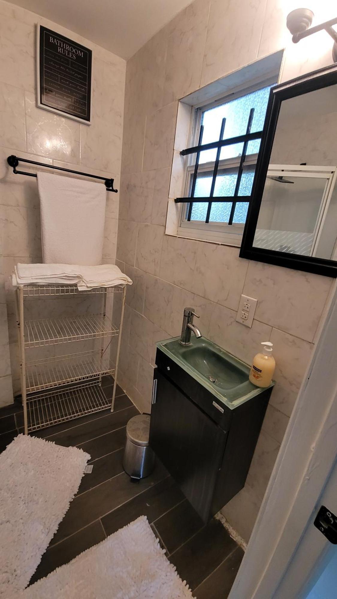 Large, Central, Lovely & Cozy 4Bed/2Bath - House By Everbank Stadium Джэксонвиль Экстерьер фото